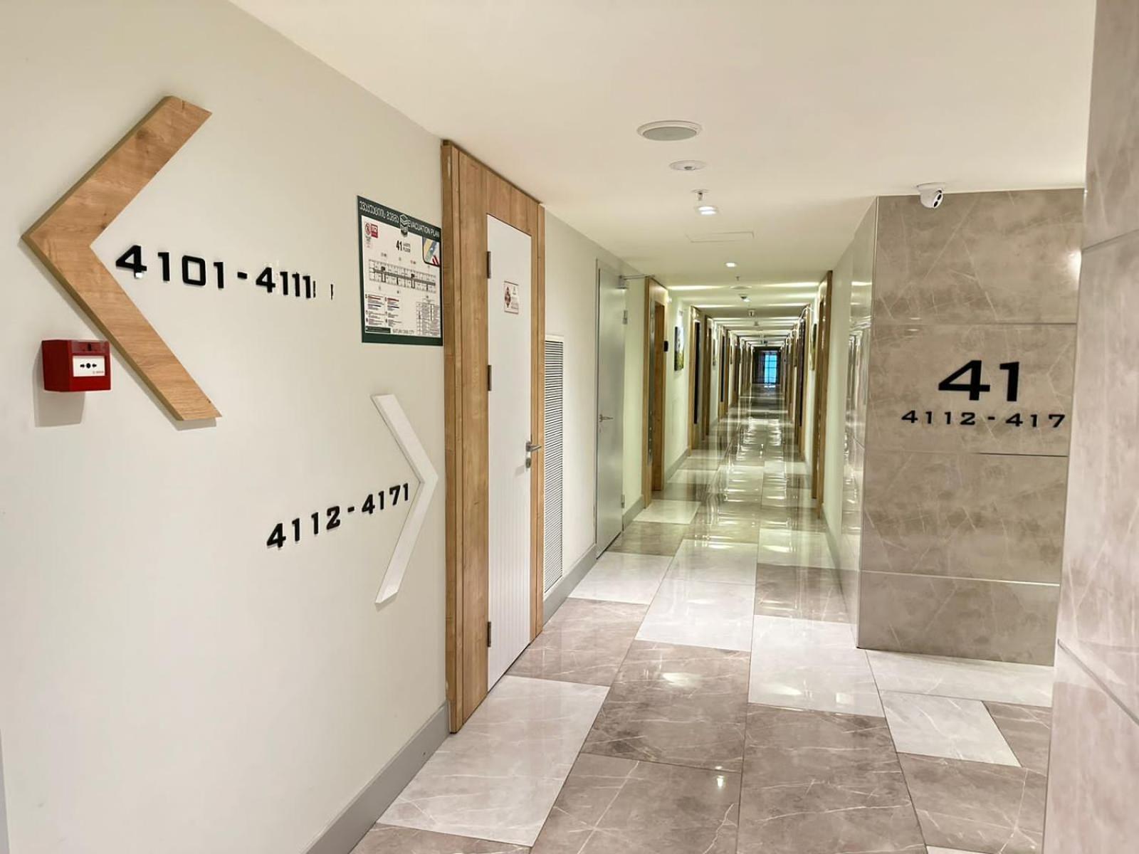 Queen Apartments In Батуми Экстерьер фото